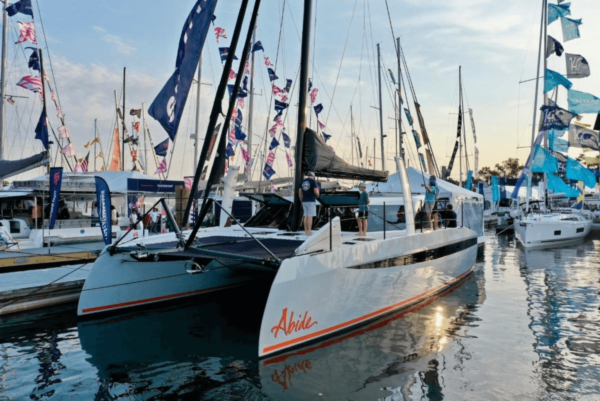 HH catamaran boat show
