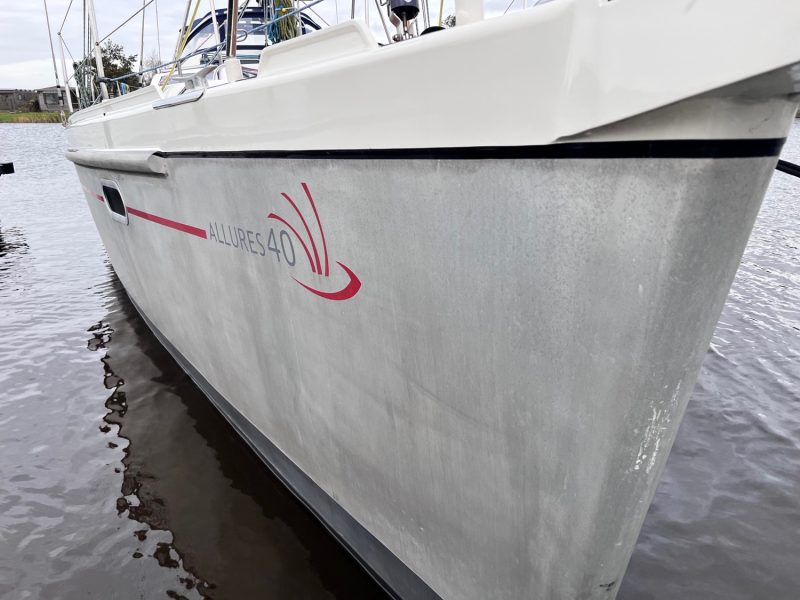Rossinante-Allures40-for-sale-13